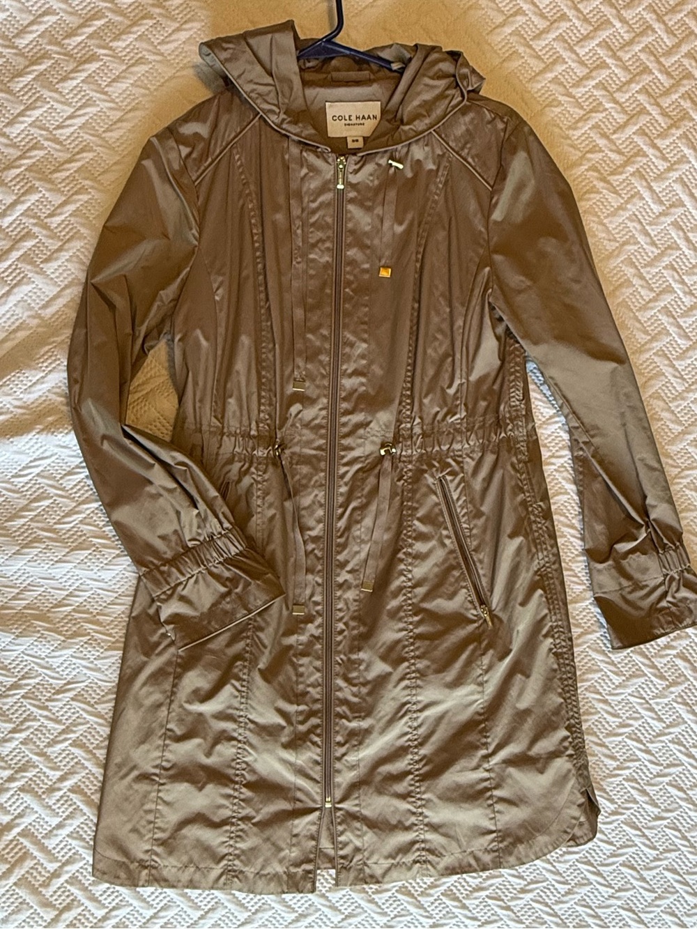 Cole Haan Signature rain coat Women's Hooded Trench Coat in beige